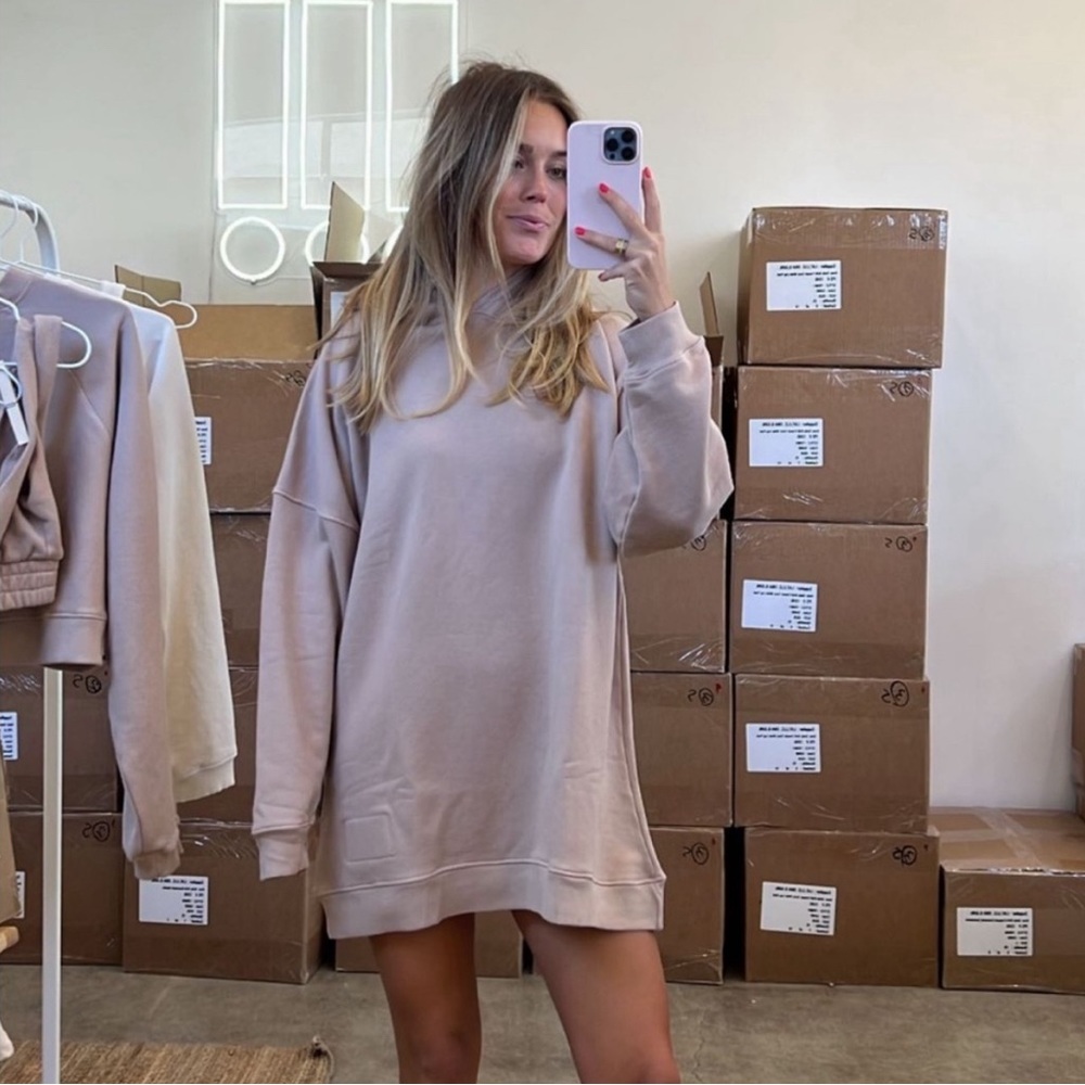 Daily Drills Tan Sweatshirt Hoodie Dress/ Oversized M/L in Cafe